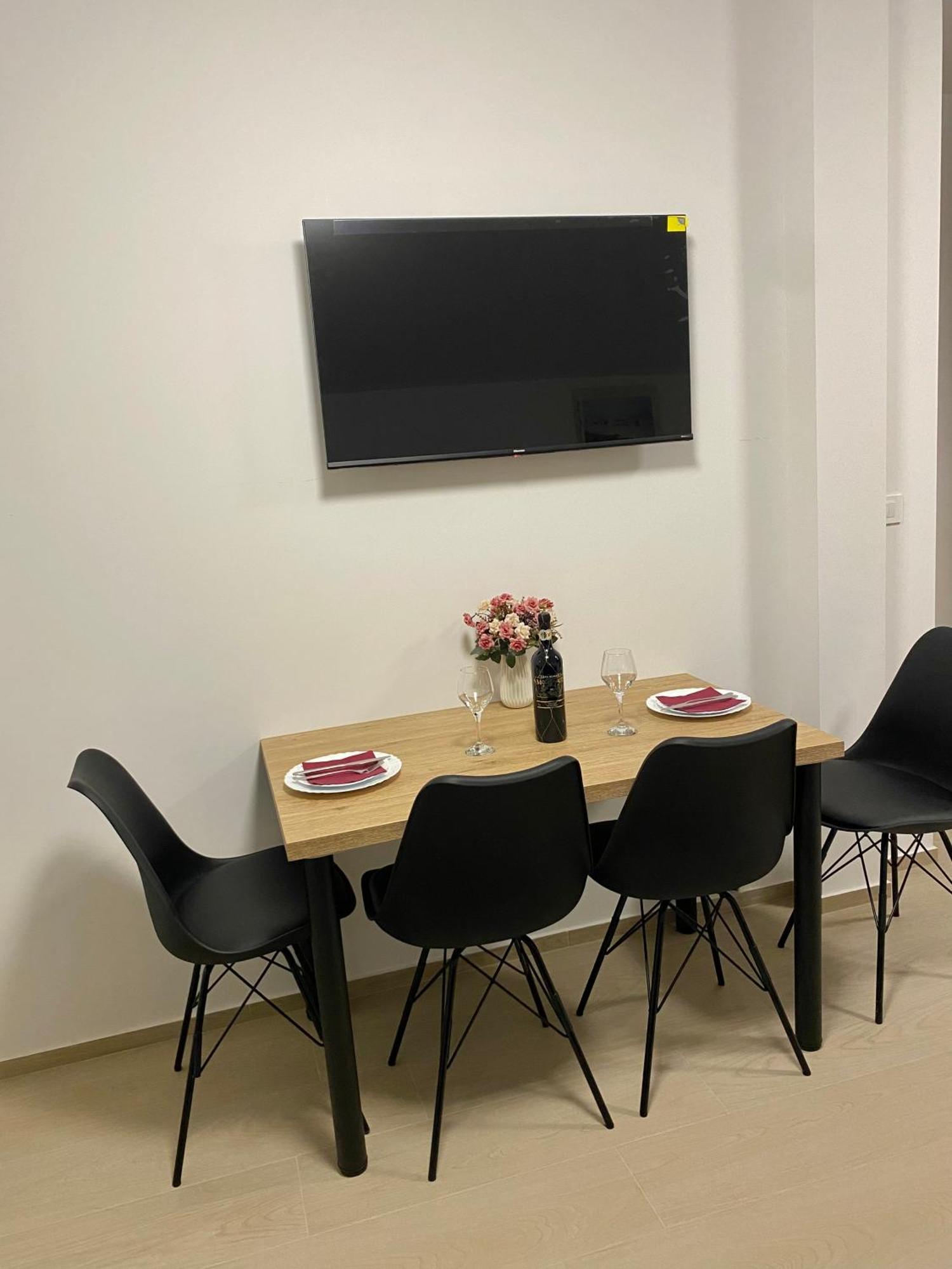Theros Bibinje Exteriör bild